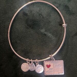 Disney Mickey Minnie Lovecard Charm Bangle Bracelet Silver Tone 2017
